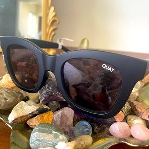 Quay matte sunglasses